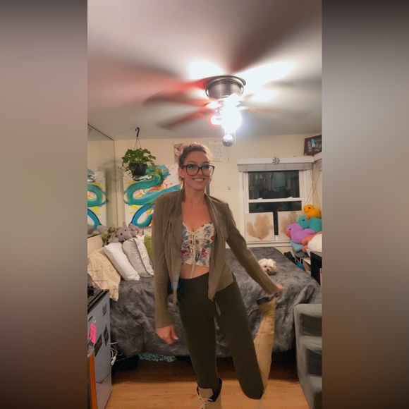 Floral Corset Style Top - Picture 13 of 16